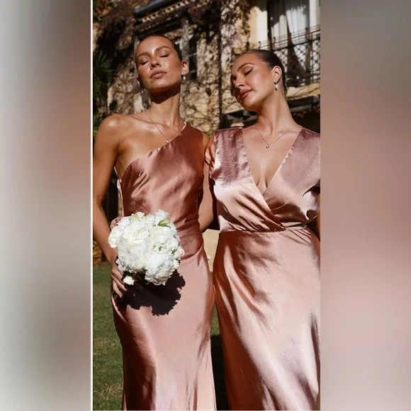 Billy J Victoria Maxi Dress in Clay - Picture 3 of 4